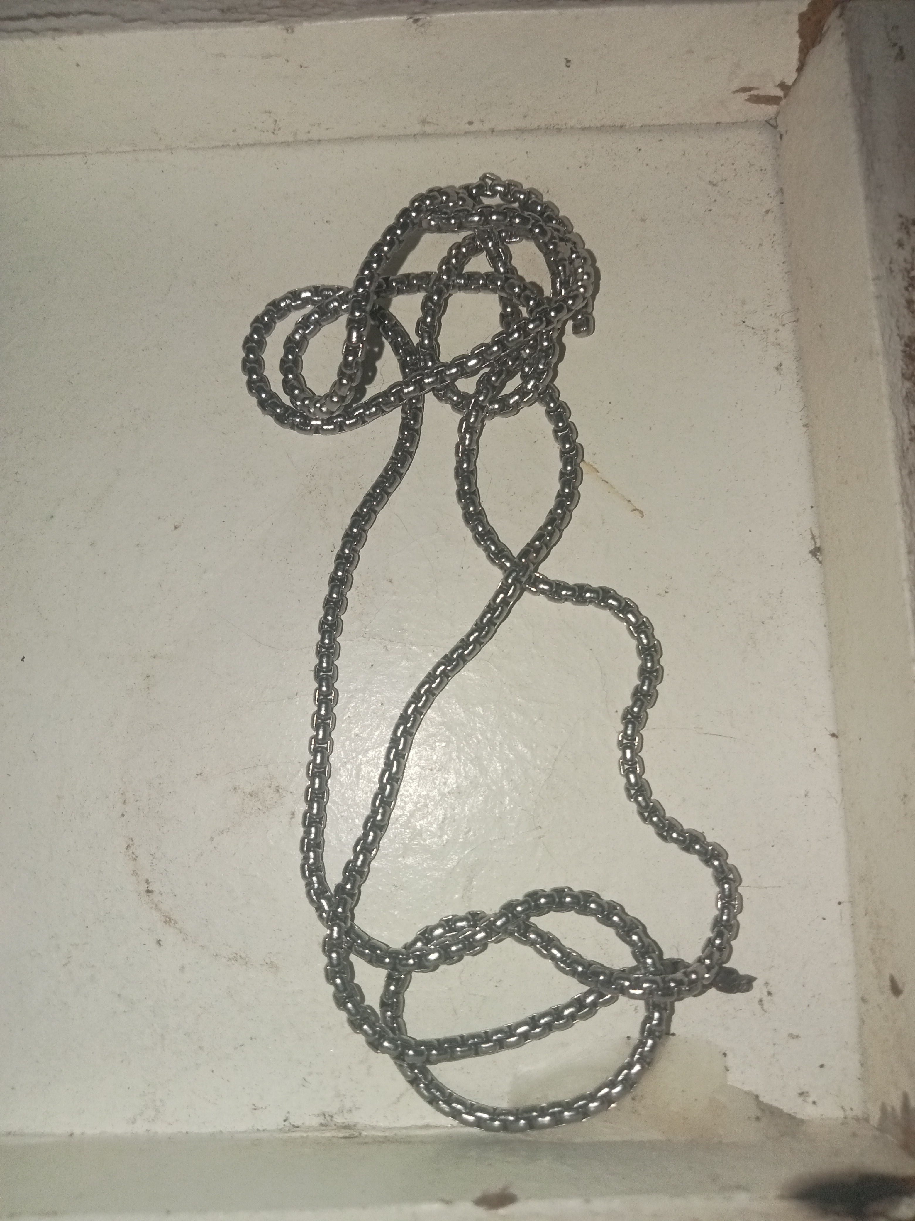 Necklaces and Rings: 4 image