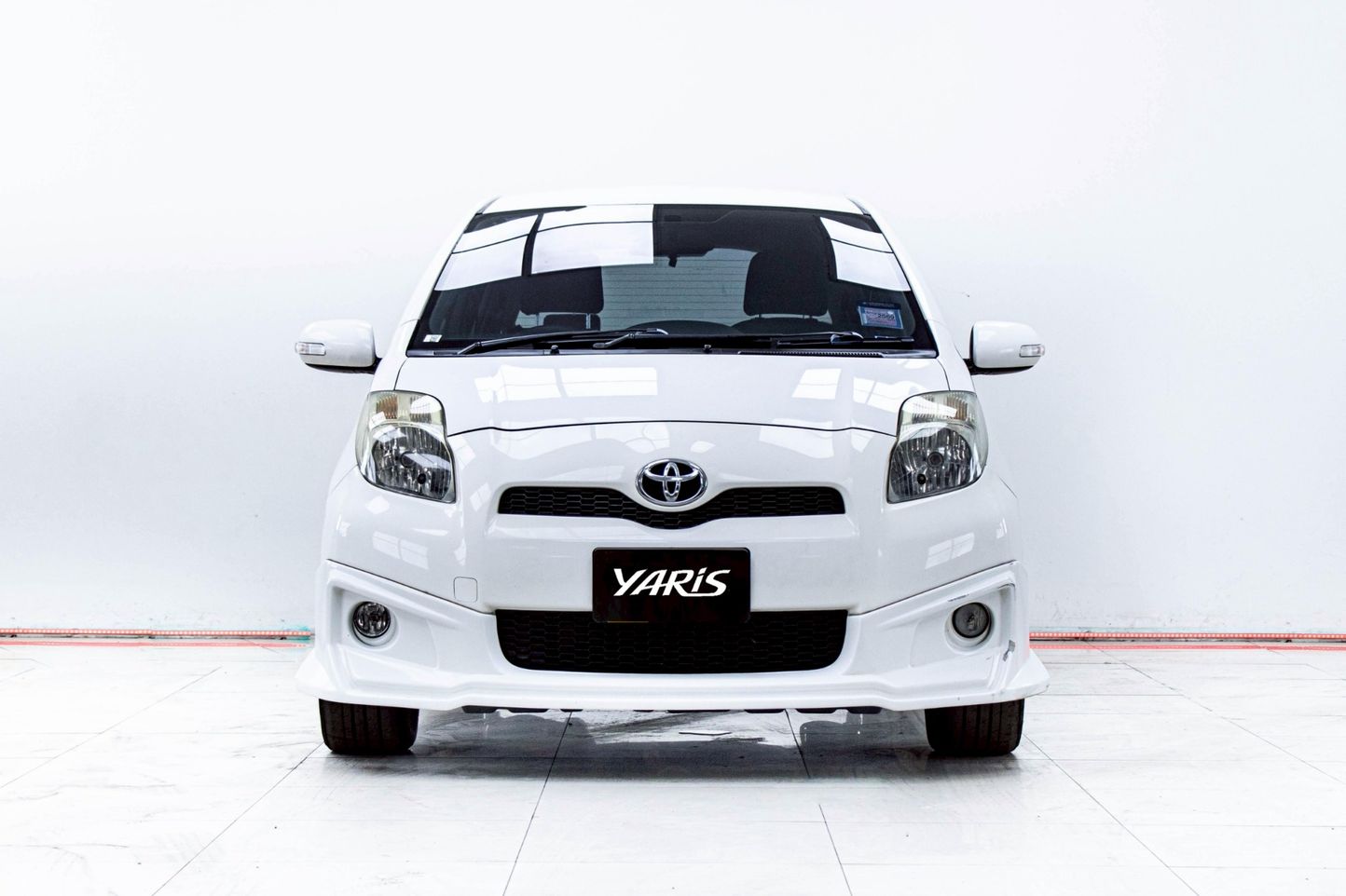 TOYOTA YARIS 1.5: 4 image